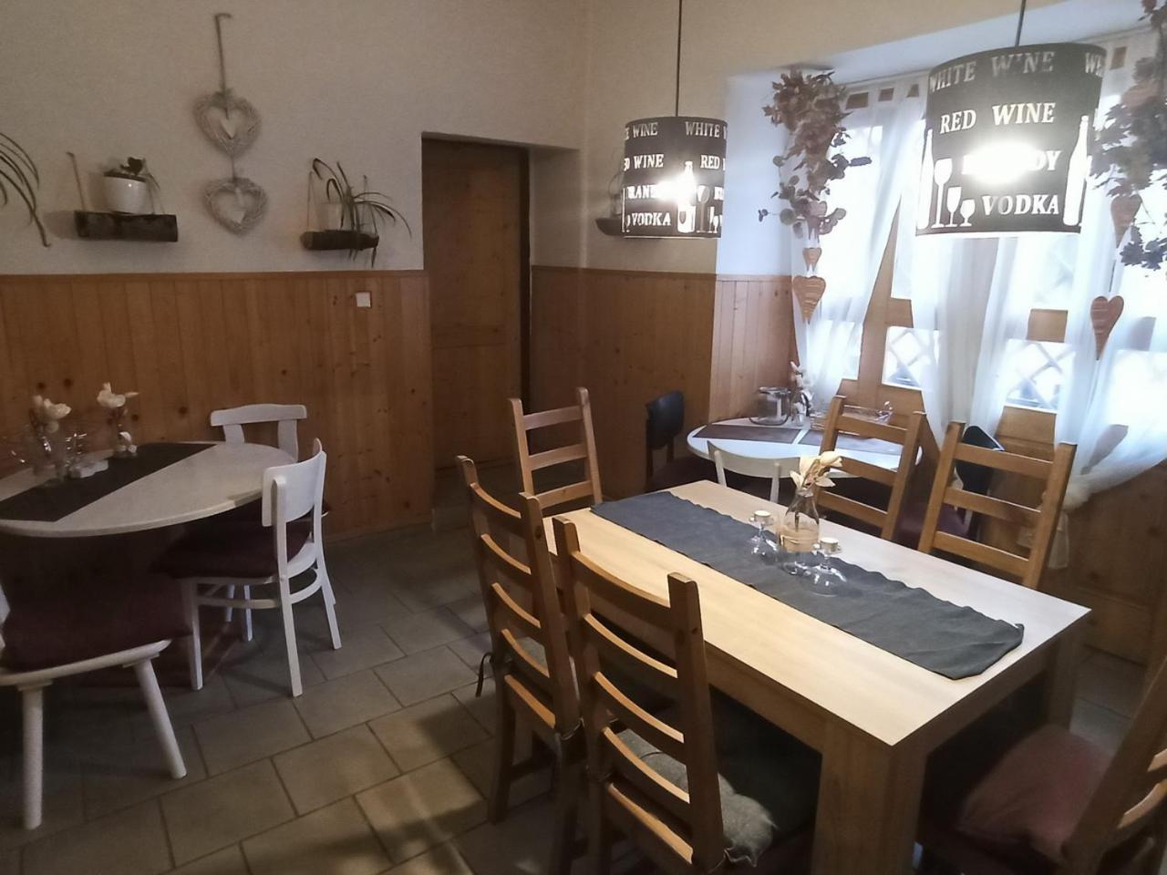Apartmany Ziakova - Ubytovani Nove Hrady 111 Eksteriør billede